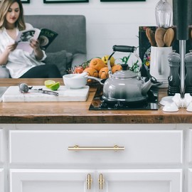 FURNIWARE Pack of 5 Cabinet Handles, Hardware Drawer Pulls, Zinc Alloy + Aluminum Kitchen Cabinet Door Handles Pull, 128mm(5 Inch) Hole Center Gold + Oxidized Bright Gold