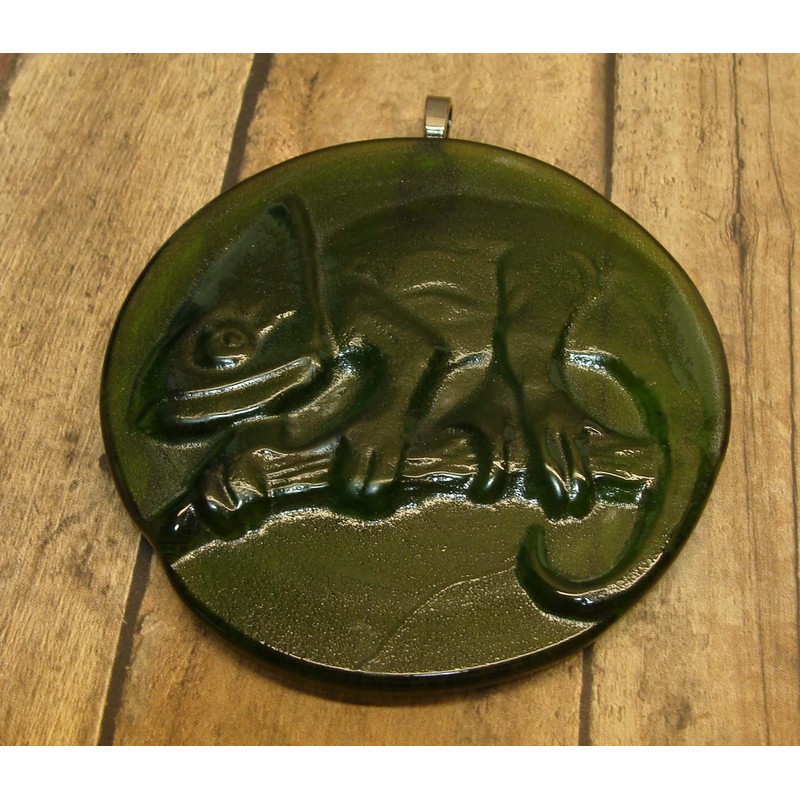 Moss Green Chameleon Handmade Recycled Wine Bottle Bottom Sun Catcher