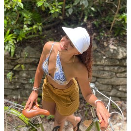 Panama Jack Women's Sun Visor Hat - Lightweight, Packable, Adjustable Tie, 4" Wide Floating Big Brim with Embroidered Logo (White)