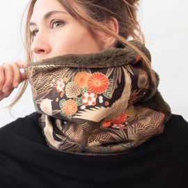 SUMI Japanese Fabric and Faux Fur Warm Ring Scarf for Women 36cm x 26cm, Green Garden