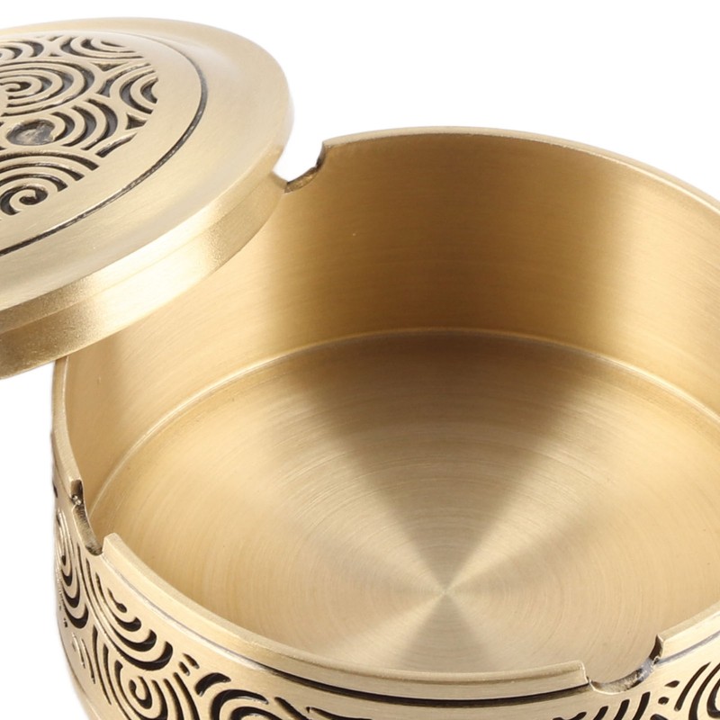 Vintage Ashtray Windproof Auspicious Cloud Pattern Exquisite Ashtray with Lid