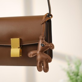 Santiccipa Brown Bear Bag Charm, Funny Fashion Keychain, Cute Leather Bag Accessories for Handbags, Purses, and Backpacks