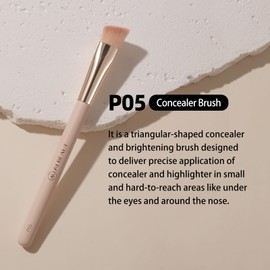 Albeaut Triangle Concealer Brush, Angled Under Eye Brightening Brush for Liquid Cream Powder Small Nose Contour Foundation Makeup Brush