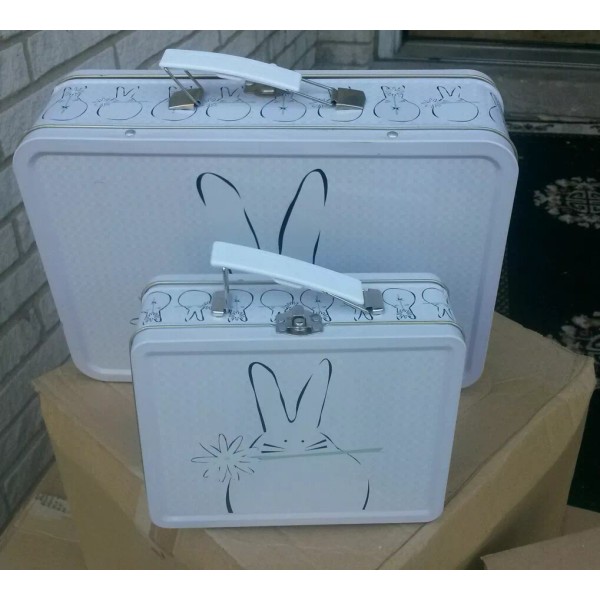 Metal lunch boxes with rabbits design too cute new 2pc