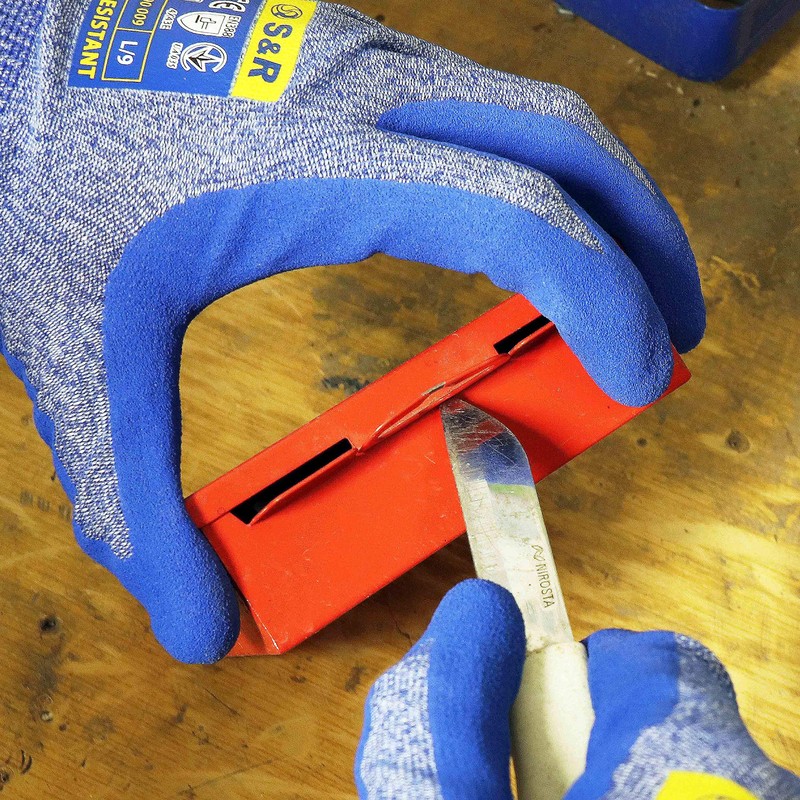 S&R Cut Resistant Protective Gloves, Size L/9 - Nitrile Coated,