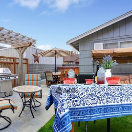 Sweet Us Begonia Floral Cotton Block Print Tablecloth and One Gray Napkin, Floral Kitchen Dining Table Cloth, Table Cover for Indoor and Outdoors, Tiffany Blue, 60 x 90 in