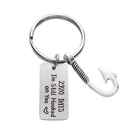 8 Years Wedding Anniversary gift 8 Years and I'm still Hooked on You keychain Gift for Husband Boyfriend Wife Girlfriend