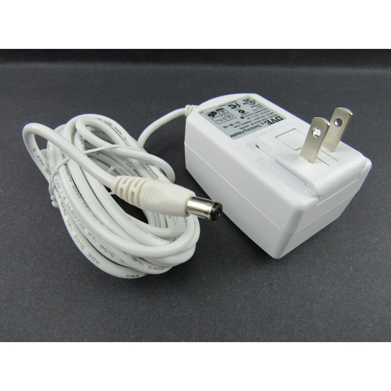 DVE Switching Adapter Model DSA-24CA-05 050300 5V 3A Power AC