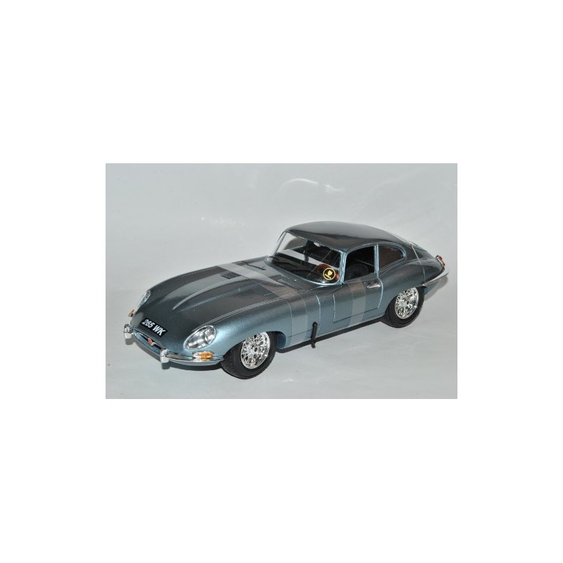 Jaguar E-type Coupe Silber-grau 1/18 Bburago Burago Modellauto Modell Auto