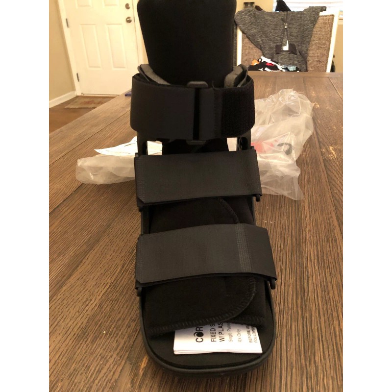Coreline Fixed Short Cam Walker Boot Size Medium With Plastic