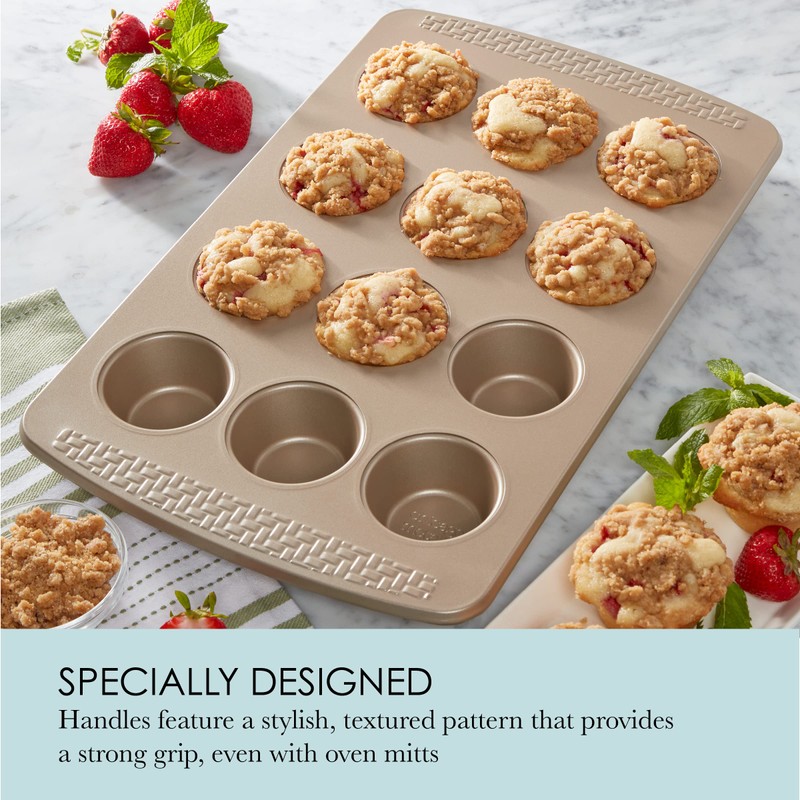 Chicago Metallic Everyday Non-Stick 12 Cup Muffin and Cupcake Pan.