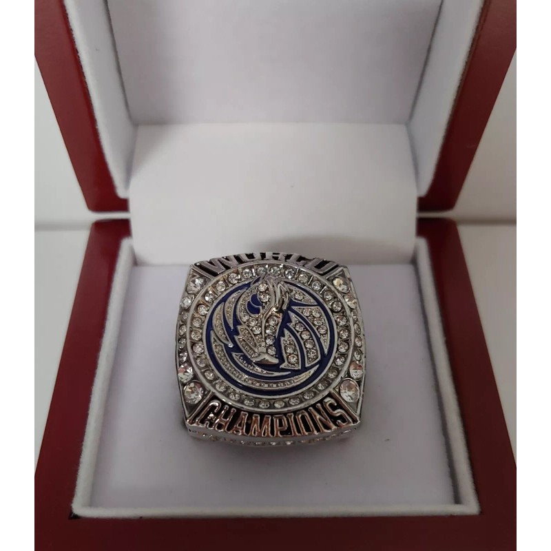 Dirk Nowitzki - 2011 Dallas Mavericks Championship Ring With Wooden