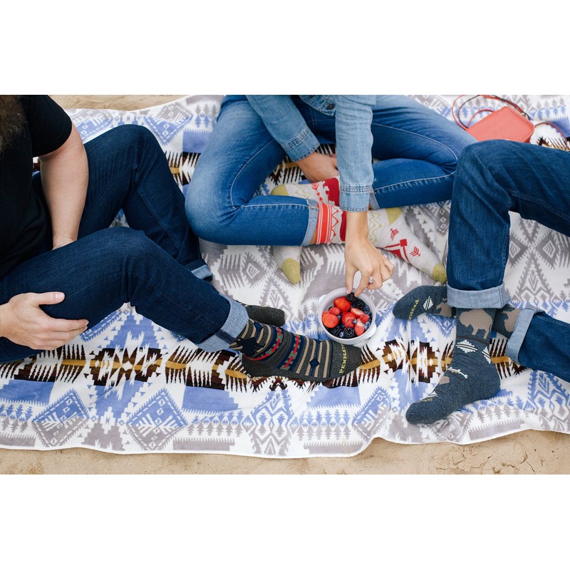 Pendleton Camp Crew Socks, Roaming Bison Charcoal, Large(9-12)