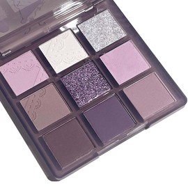 Dreamy Purple Eyeshadow Palette for Women -Matte & Glitter Shades, Highly Pigmented, Long-Lasting, Waterproof, and Blendable. Perfect for Girls and Women