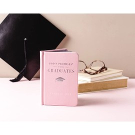 God's Promises for Graduates: Class of 2022 - Pink NKJV: New King James Version