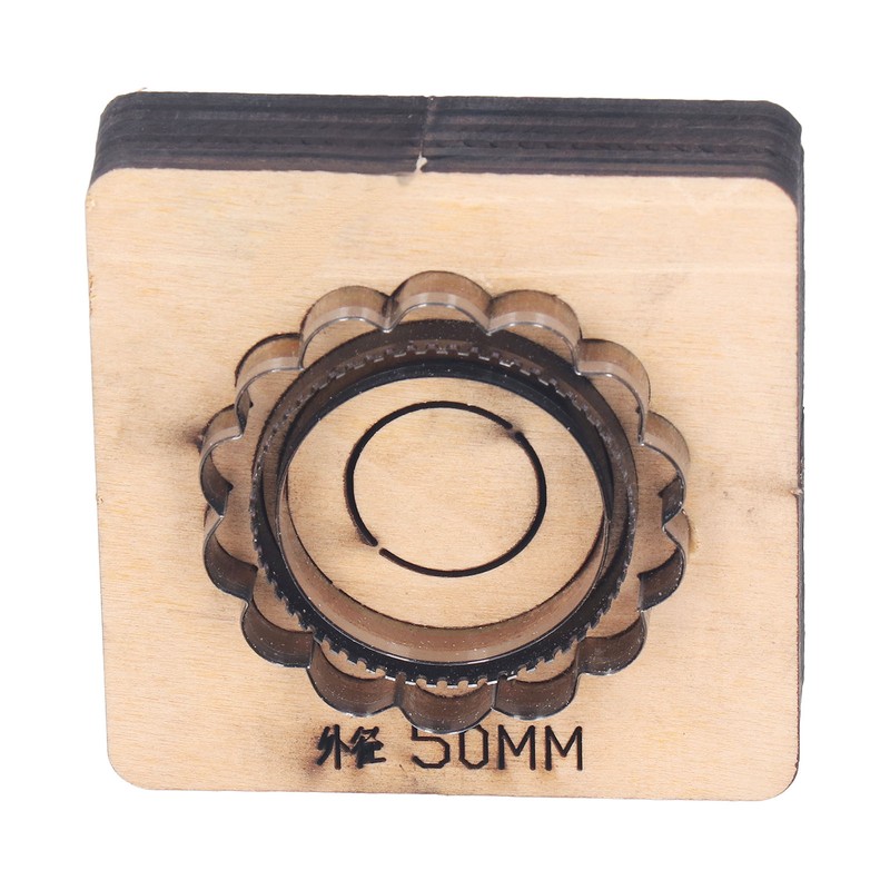 Leather Cutting Dies Sunflower Shaped 7.5x7.5x2.3cm Size 50mm Diameter Precise