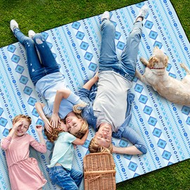 Ｄｏｒｃｙ Large Picnic Blanket 3-Layer Thickening Soft Camping Blankets Waterproof,Machine Washable Beach Mat for Outdoor Travel Hiking Park Concerts or Family Party (Blue Boho - 77x79 inches)