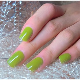 Cat Eye Press on Nails Short Square Fake Nails Silver Acrylic Nails Gloss Glue on Nails Reusable Artificial Nails Full Nail Wraps Removable Stick on Nails for Women Girls 24 PCS