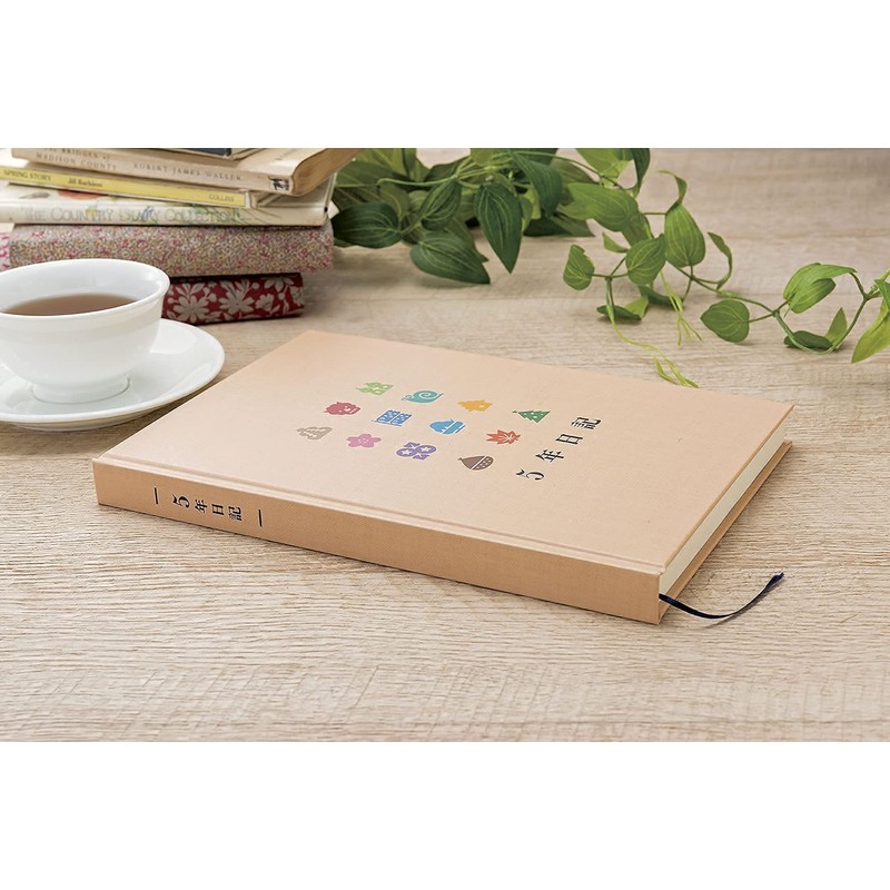Toyo Shuppan Co., Ltd. 5 Years Diary (Beige)