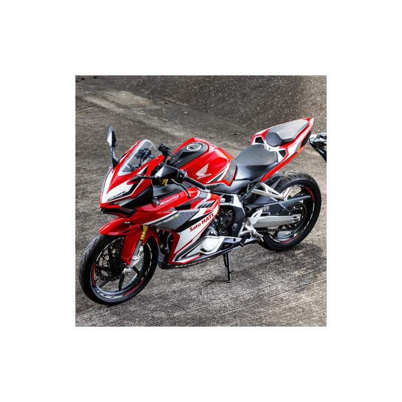 TEOGONIA GOLEM CONVEX TANKPAD CBR250RR (Convex Tank Pad)
