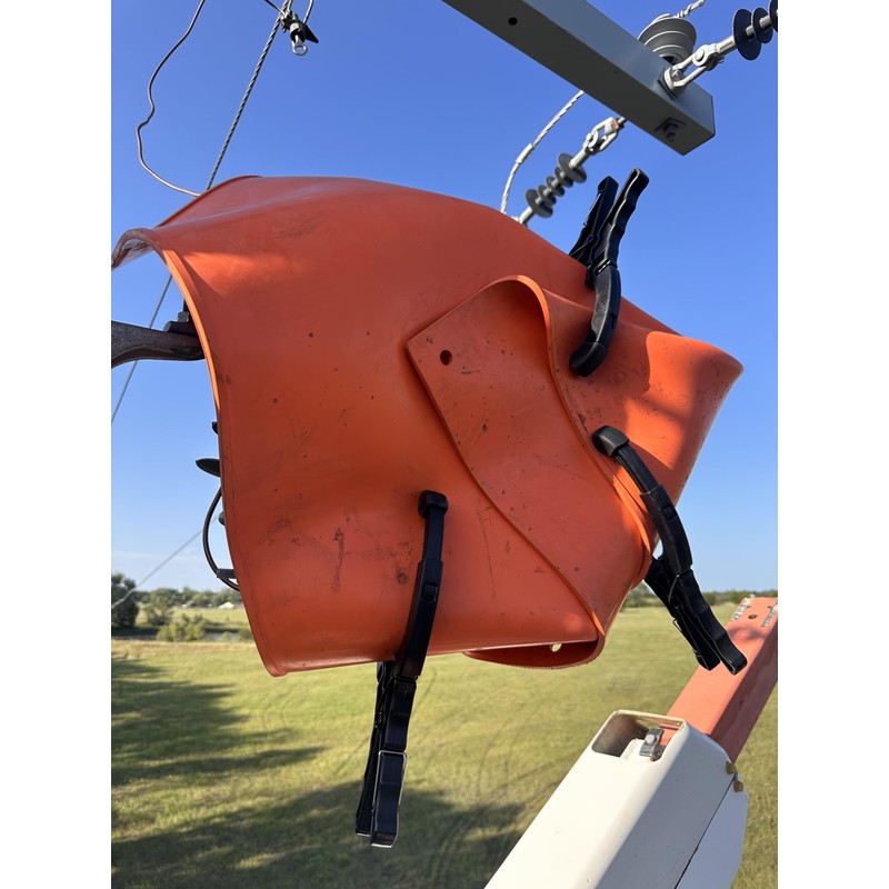 Lineman Utility Extendable Blanket Clamp