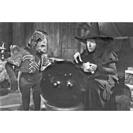 New 5x7 Photo: Wicked Witch of the West and Flying Monkey in"The Wizard of Oz"