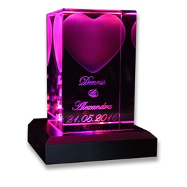 VIP-LASER 3D Glass Crystal Quader XL Heart with Choice of Names and Date in Portrait Format mit Color Leuchtsockel 5 LED Schwarz