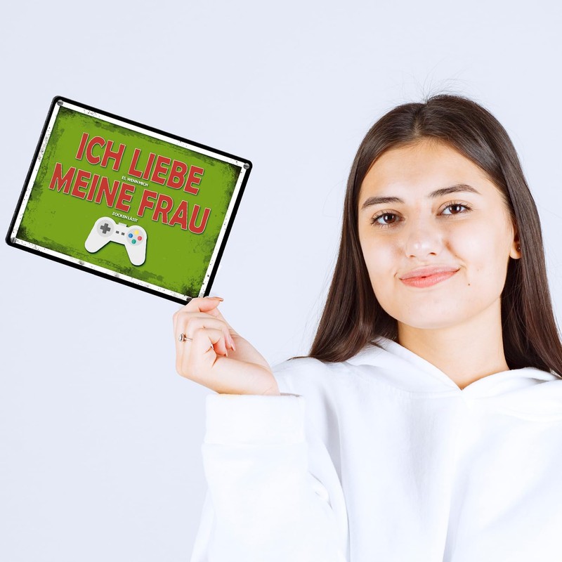 Metal Sign with Gamer Motif and Saying: Ich liebe es