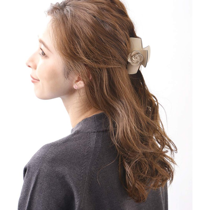 VINGTAINE H7401-BE Camellia Design Hair Claw Flower Flower Hair Accessory
