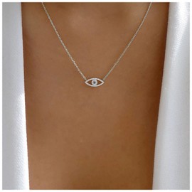 Allereya Vintage Crystal Devil Eye Pendant Necklace Rhinestone Eye Necklace Silver Cz Evil Eye Choker Necklace Sparkly Eye Collar Necklace Jewelry for Women and Girls (Silver)