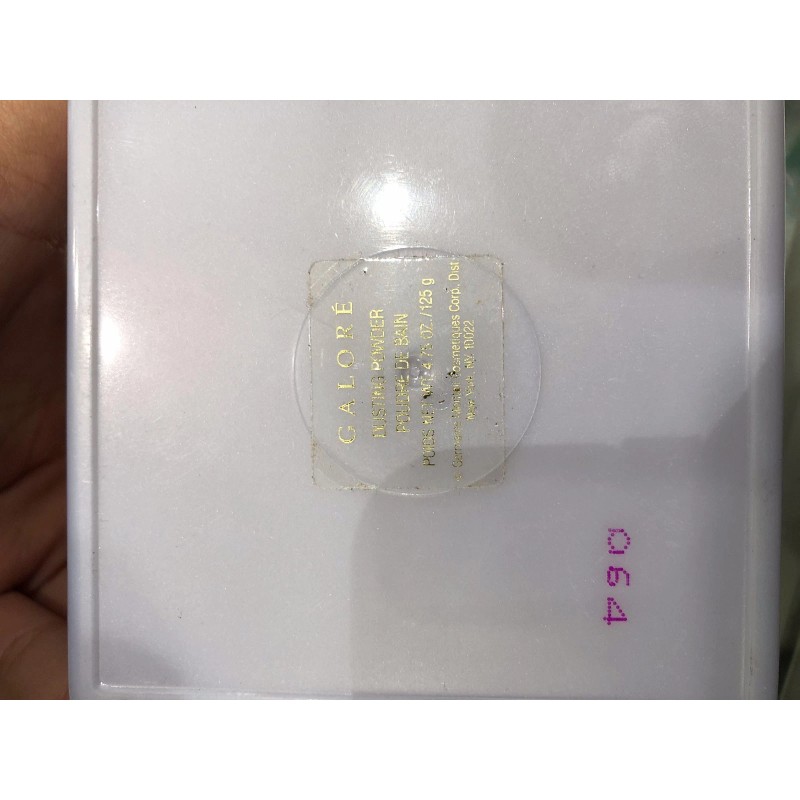 Galore Dusting Powder 4.75 oz (Without box)