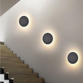 YXTSIMV Modern Minimalist Wall Light White/Black Round Disc Wall Sconce Metal Circular Stairwell Lighting Dimmable LED Sconce for Living Room Bedroom