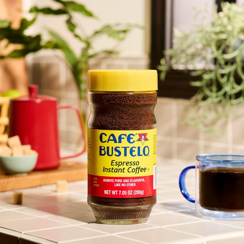 Café Bustelo Espresso Style Dark Roast Instant Coffee, 7.05 Ounces