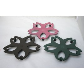 Ikenaga IronWorks Nambu Ironware for Kabuki Tetsubin 16.5 x 16.5 Sakura Blue Bamboo