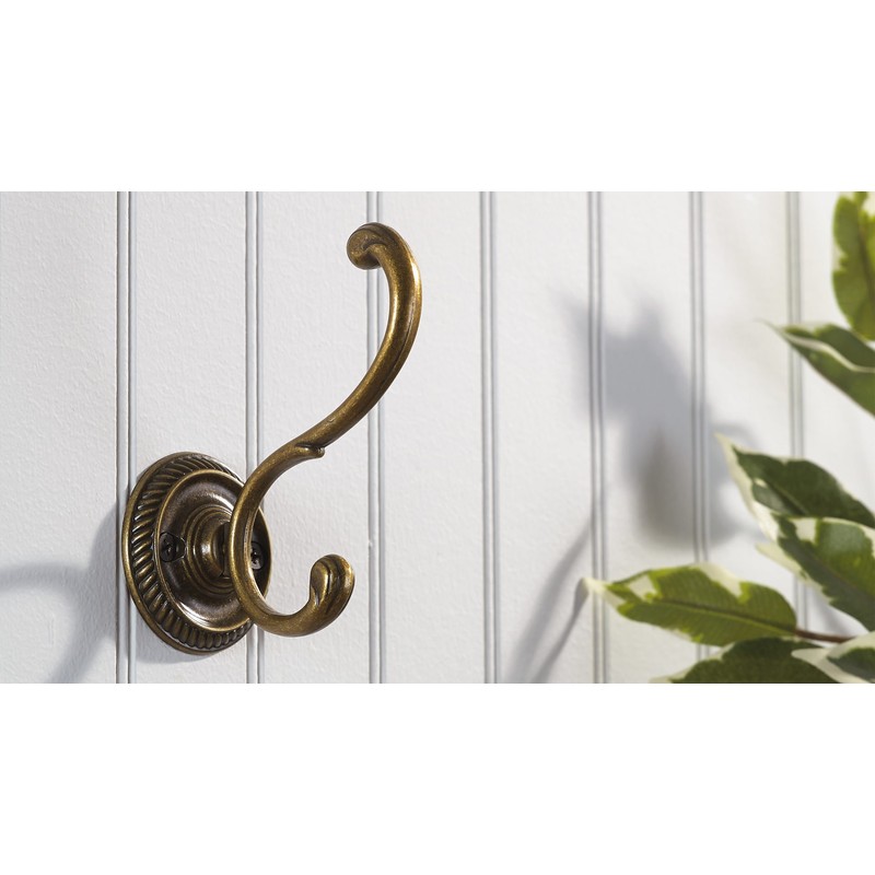 Richelieu Hardware BP92645BB Classic Metal Hook, Antique Brass