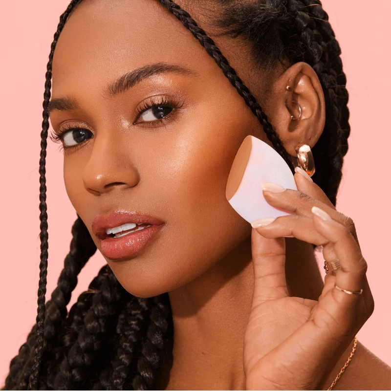 REAL TECHNIQUES New Foam Technology 2 Pack Miracle Powder Sponge