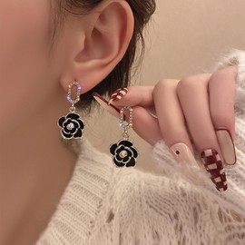 Inateannal Vintage Black Crystal Flower Drop Earrings Black Flower Earrings Pearl Camellia Earrings Black Camellia Stud Earrings Jewellery for Women and Girls, Zinc, No Gemstone