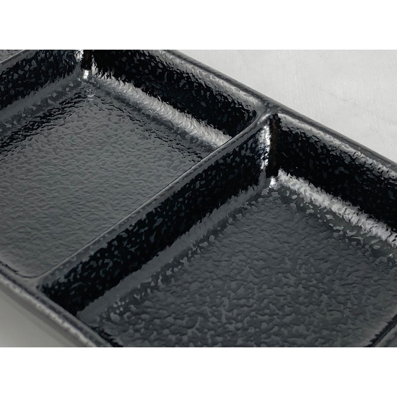 Kokusai Kako Medium Plate - 3.3 x 7.7 x 0.9