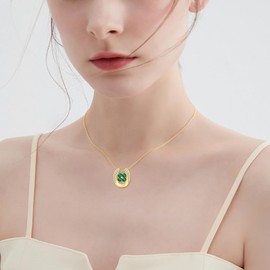 KZX Lucky Horseshoe Necklace for Women 925 Sterling Silver Horseshoe Pendant Neckalce Green Clover CZ Jewelry Gifts for Mother Wife