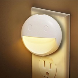 VAVOFO Plug in Night Light with Dusk to Dawn Sensor, 4 Pack Smiley Face LED Night Lights, 4800-5200K Daylight White, Energy Efficient Wall Plug Night Lamp for Bedroom, Hallway, Kids Room