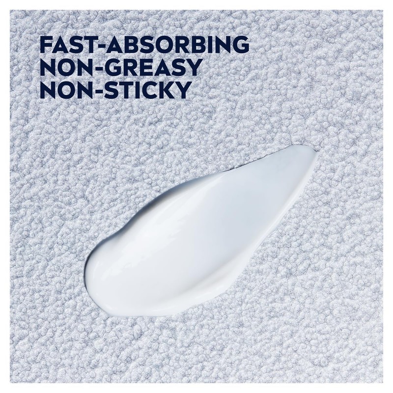 NIVEA MEN Sensitive Face Moisturiser SPF15 (75ml), 0% Alcohol Moisturiser