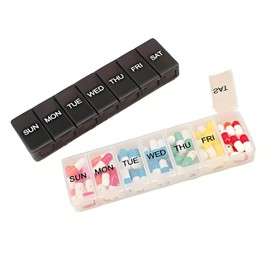 GeorgeX Organizador de Pastilla con 7 Compartimentos, Organizador de Medicamentos Pastillero de Viaje Portátil para Vitaminas, Medicamentos (Negro+Blanco)