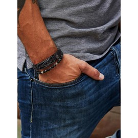 Bandmax Men Black Leather Freemason Wristband with Pendant Black Masonic Charm Bracelet Leather Cuff Bracelet Gift for Father Husband -Gift Packed