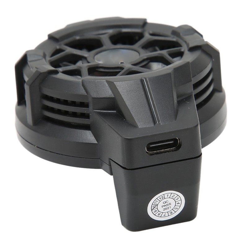 P10 Mobile Phone Semiconductor Cooler RGB Retractable Back Clip Heatsink