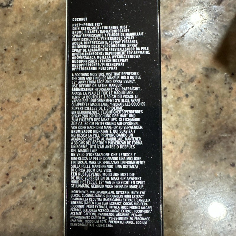 M·A·C 2 Mac Prep + Prime Fix+ Coconut Skin Refresh