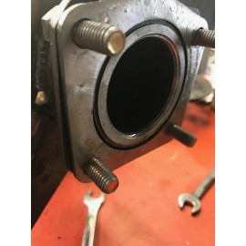 divebombers garage Gm 10 / 12 bolt  1/8 Axle spacer Plates, backing plate replacement. Disc brakes