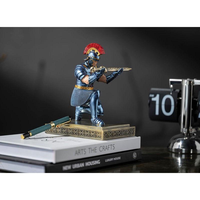 CYXStar Roman Praetorian Warrior Knight Pen Holder Desk Ornament Resin