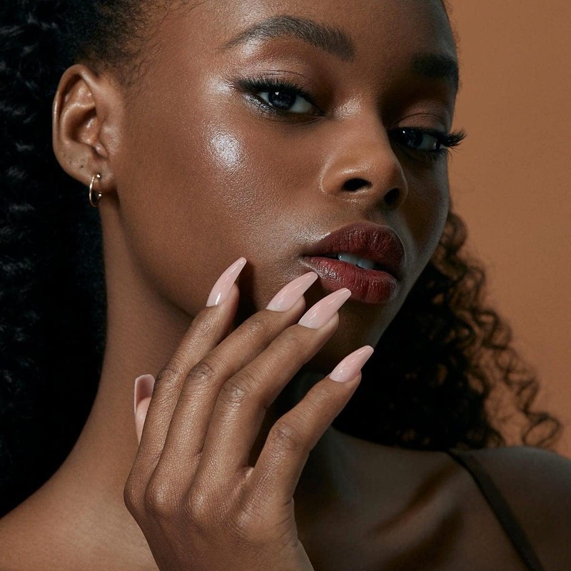 KISS Bare but Better Glue-On Nails Glossy Coral Nude Long