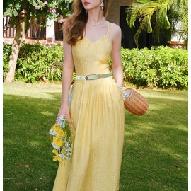 COTIM COYIN Women‘s Skinny Leather Belts, Thin Waist Belt with Gold Buckle for Pants Jeans Dresses, Green, 2*105cm/0.79*41.33nches