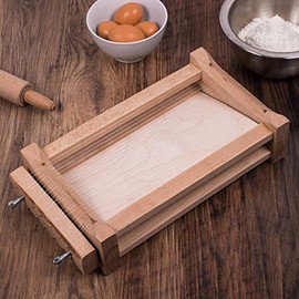 Cooking on Mars Chitarra Pasta Cutter, Made in Italy, Beechwood and 18/8 Stainless Steel